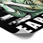 女の子は私のイヤリングの彫像を保持する微妙な抵抗トランプH ポスター (角)