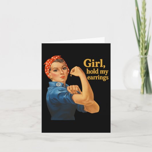 女の子は私のイヤリングを保持アンチトランプRosie The Riveter カード (正面)