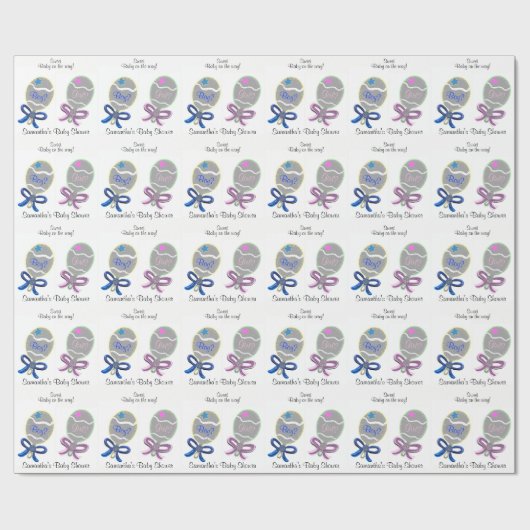 女の子または男の子の赤ちゃんシャワーピンクブルーベビーラトル ラッピングペーパー (フラット)
