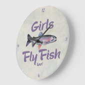 女の子も魚フライ！ニジマス釣り ラージ壁時計 (傾斜)
