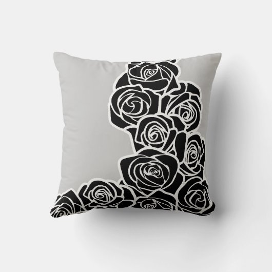 女の子らしいビンテージの黒いバラ クッション (裏面)