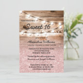 女の子らしいピンクのグリッターがついた吊るしライトがかわいいウッド スイート16 招待状 (スタンド正面)