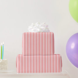 女の子らしいピンクのストライプの誕生日 ラッピングペーパー