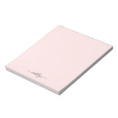 女の子らしいピンクのモノグラム 現代的なスクリプト 個人名入り ノートパッド (回転)