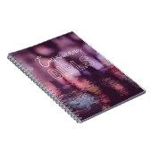 女の子を元気づける ノートブック (右側)