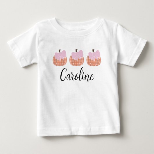 女の子オレンジギンガムパンプキントリオ ピンクのリボン付き ベビーTシャツ (正面)