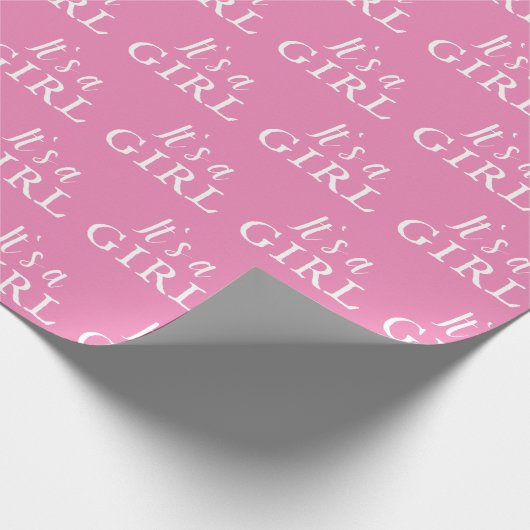 女の子ピンクのタイポグラフィ赤ちゃんシャワーパーティー ラッピングペーパー (角)