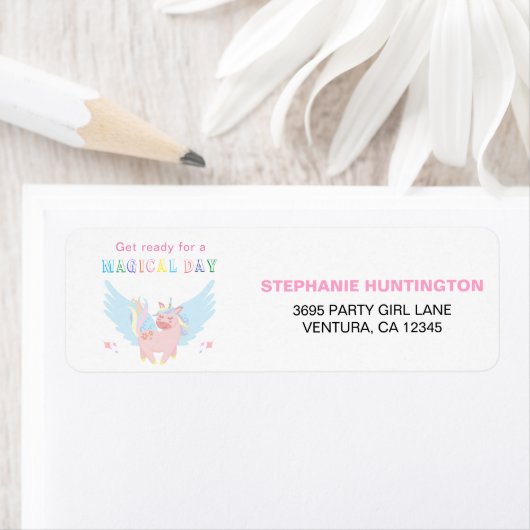 女の子ピンクのユニコーンマジカルデイバースデーパーティー ラベル (インサイチュ)