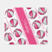 女の子ピンク白いバスケットボールコート私の幸せな場所 フリースブランケット (正面(横))