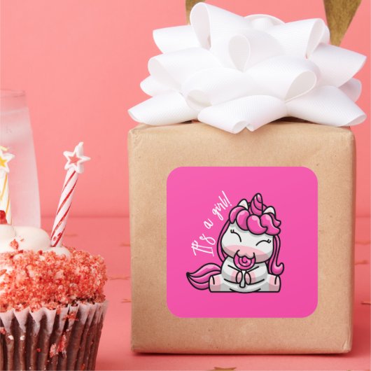 女の子ベビーピンクユニコーンジェンダーリビールパーティー スクエアシール (パーティー)