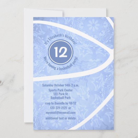 女の子ライトブルーバスケットボールバースデーパーティー 招待状 (正面)