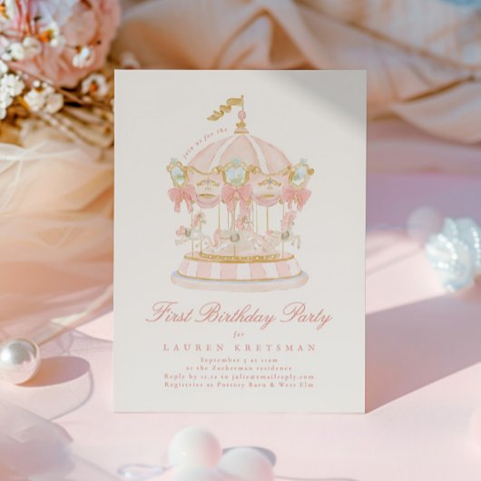 女の子回転木馬おとぎ話ボーズピンクバースデーパーティー 招待状