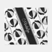 女の子白黒バスケットボールコート私の幸せな場所 フリースブランケット (正面(横))