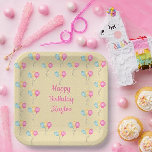 女の子誕生日黄色の水玉模様とバルーン ペーパープレート (パーティー)