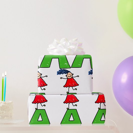 女の子踊りオン緑の文字Aおもしろいアルファベット ラッピングペーパー