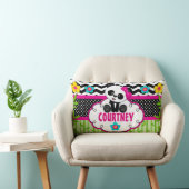 女の子部屋のパンダくまのパーソナライズな枕 ランバークッション (椅子)