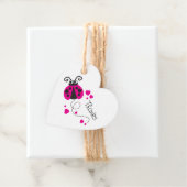 女の子飛んでいるのハートラディバグカスタムピンク感謝してい フェイバータグ (インサイチュ)