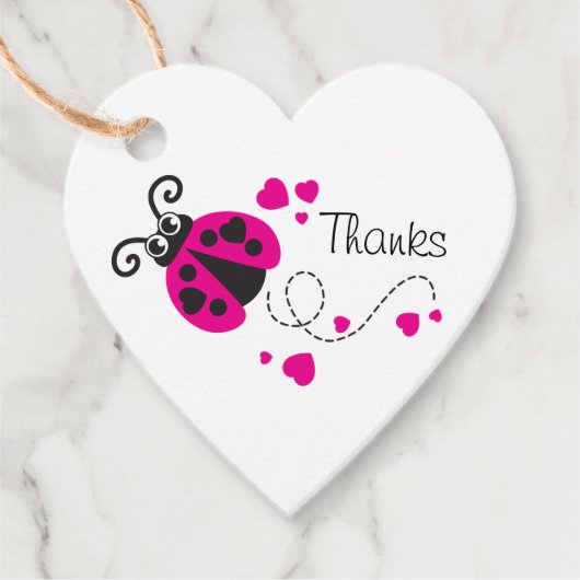 女の子飛んでいるのハートラディバグカスタムピンク感謝してい フェイバータグ (正面)