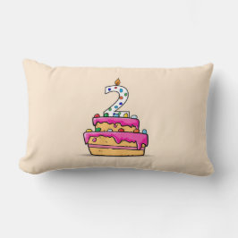 女の子2歳の誕生日 スイートピンクのケーキの上の2 ランバークッション