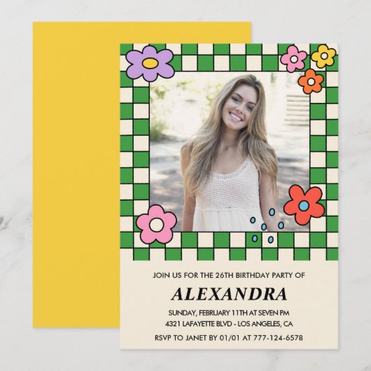 女の子26th誕生日の招待レトロGroovyフローラ 招待状 (正面/裏面)