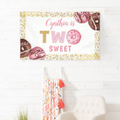 女の子2nd誕生日2つのスイートドーナツパーティーバナー 横断幕 (インサイチュ)