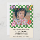 女の子7歳の誕生日招待状レトロGroovy花 招待状 (正面)