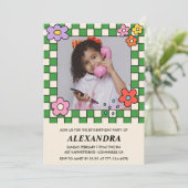 女の子8歳の誕生日招待状レトロGroovy花 招待状 (スタンド正面)