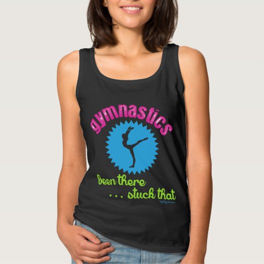 女の子-…そこにスタックしているがある体操それ Tシャツ (正面)