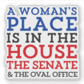 女の居場所が家の中にある シール (正面)