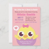 女の赤ちゃんのシャワーを工夫する約かわいいひよこ 招待状 (正面)