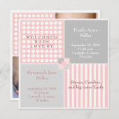 女の赤ちゃんのピンクの双生児のモダンな写真の発表 案内状 (正面/裏面)