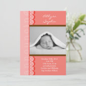 女の赤ちゃんの写真の誕生の発表 案内状 (スタンド正面)