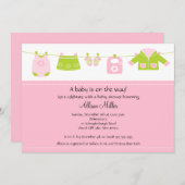 女の赤ちゃんの洗濯のClotheslineのベビーシャワー 招待状 (正面/裏面)