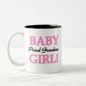 女の赤ちゃんの誇り高い祖母 ツートーンマグカップ (左)