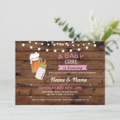 女の赤ちゃんの醸造のシャワービールピンクの木製の招待 招待状 (スタンド正面)