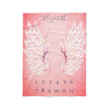 女の赤ちゃんピンクの天使の翼が毎月の節目を逃れる