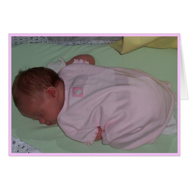 女の赤ちゃん (正面横)