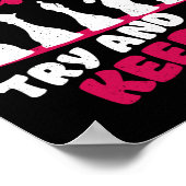 女の遊子がプレーヤーを上げ保るチェス ポスター (角)