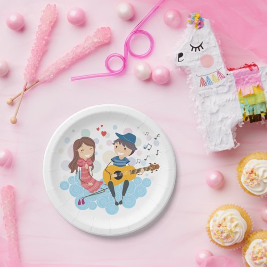 女の遊子の愛と音楽のための少年のギター ペーパープレート (パーティー)
