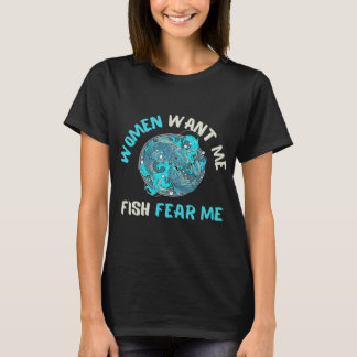 女は僕を求めてる 魚は僕を怖がる おもしろ 釣り Tシャツ