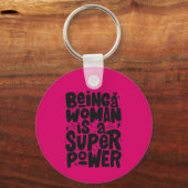 女は力すごいだ キーホルダー (正面)