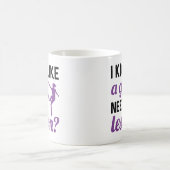 女みたいに蹴る 授業が必要? コーヒーマグカップ (中央)