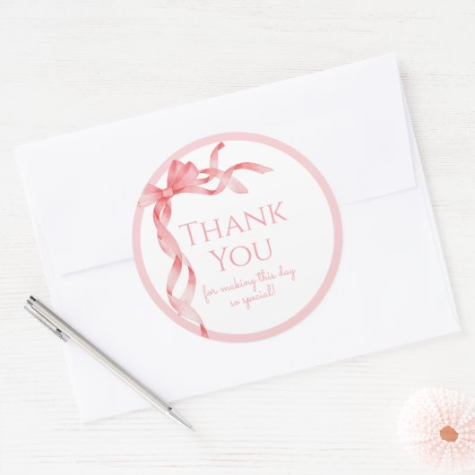 女エレガントの子ピンクの弓の赤ちゃんシャワー ラウンドシール (封筒)