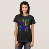 女カラフルの子の男の子の幼児と子供のための誕生日 Tシャツ (正面フル)