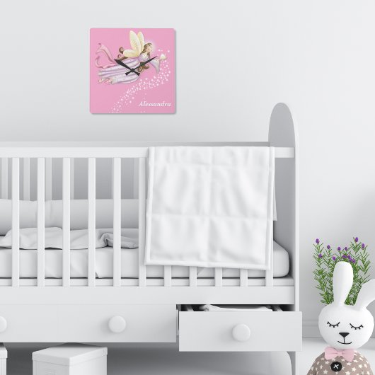 女パーソナライズされたの子のための魔法の天使の妖精の時計 スクエア壁時計