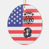 女パーソナライズされた性は英雄 セラミックオーナメント (左)