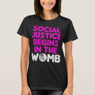 女中に社会正義が始まる Tシャツ