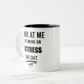 女優卒業生おもしろい物シアターラバーギフト ツートーンマグカップ (正面左)