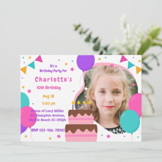 女写真かわいいピンク紫の誕生日パーティー 招待状 (スタンド正面)