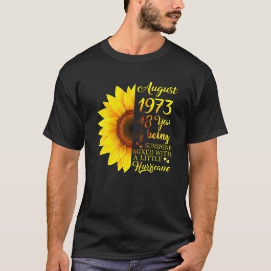 女威厳があるの子1973年誕生日ギフト48歳メイド Tシャツ (正面)